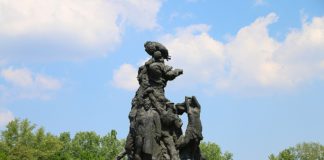 Київську владу закликають підтримати український проєкт меморіалу «Бабин Яр»