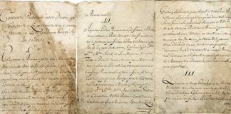 У парламенті триває виставка архівних документів, присвячена  Дню Конституції