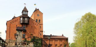 Музику Шопена гратимуть у старовиннім замку