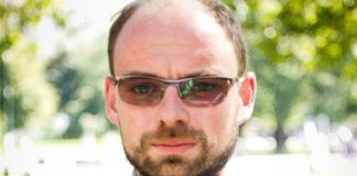 Радомир Мокрик. По русифікованих містах