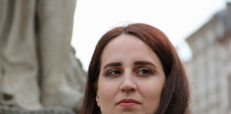 Роксолана Жаркова. «Щоранку весна виходить з усіх укриттів…»