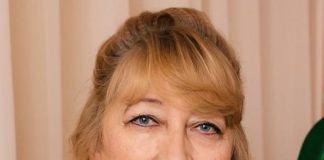 “Наше місто має магічну силу любові” — письменниця Світлана Талан закликала сєвєродончан до спільного написання книги спогадів