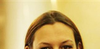 Антоніна Тимченко стала лауреаткою поетичної премії імені Галини Плюти-Гук за 2024 рік