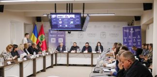 У Харкові обговорили перспективи українського книговидання і книгорозповсюдження