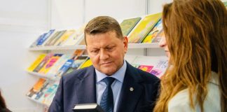 Валерій Залужний у Лондоні анонсував нову книжку: про що вона буде і коли вийде