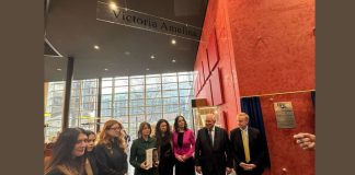 У Європарламенті відкрили читальний простір імені Вікторії Амеліної