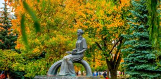 В Одесі встановлять памʼятник Лесі Українці