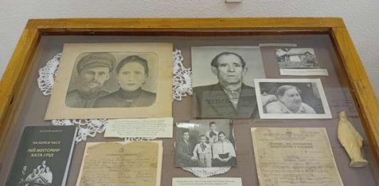 У Національному музеї літератури України відкрилася виставка «Сад духовний Валерія Шевчука»