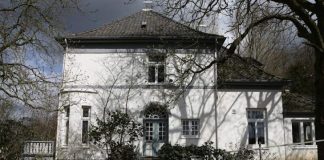 У Німеччині продають віллу письменника Ґюнтера Грасса