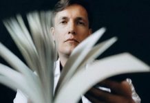 «Інтерес до української книжки знизився»: рівненський письменник Макс Кідрук про проблеми книговидавництва у 2025-му